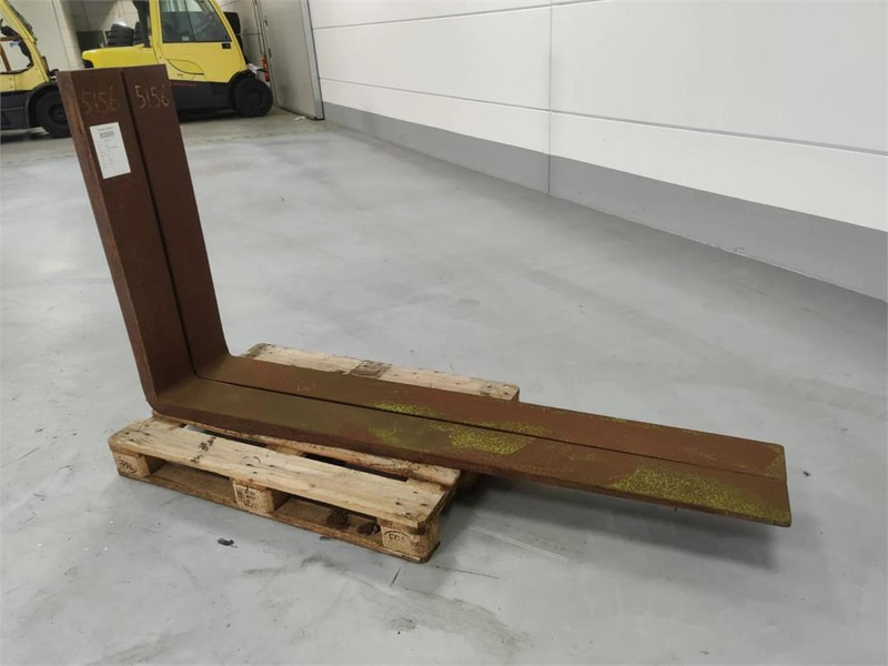 Fork Blanks 2000x200x60 - Raklapvilla - Anyagmozgató gép: 4 kép. Fork Blanks 2000x200x60 - Raklapvilla - Anyagmozgató gép: 4 kép.