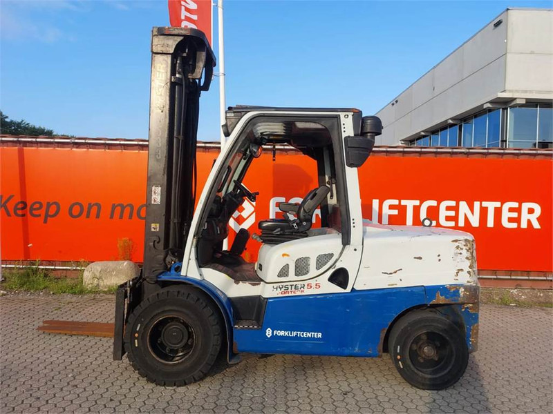 Hyster H5.5FT - Dízel targonca: 2 kép. Hyster H5.5FT - Dízel targonca: 2 kép.