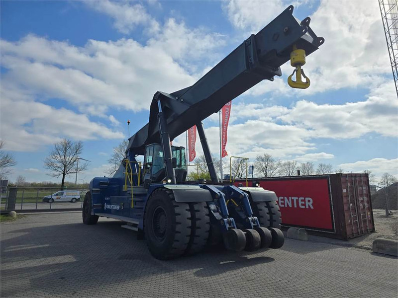 KONECRANES NCN 100 - 289TH - Konténerrakodó: 3 kép. KONECRANES NCN 100 - 289TH - Konténerrakodó: 3 kép.