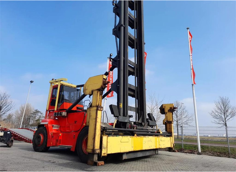 KONECRANES SMV 6/7 ECB100DS - Konténer targoncá: 3 kép. KONECRANES SMV 6/7 ECB100DS - Konténer targoncá: 3 kép.