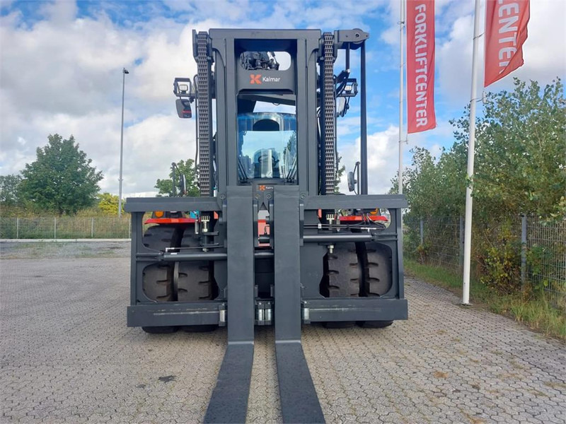 Kalmar DCG330-12 - Dízel targonca: 5 kép. Kalmar DCG330-12 - Dízel targonca: 5 kép.