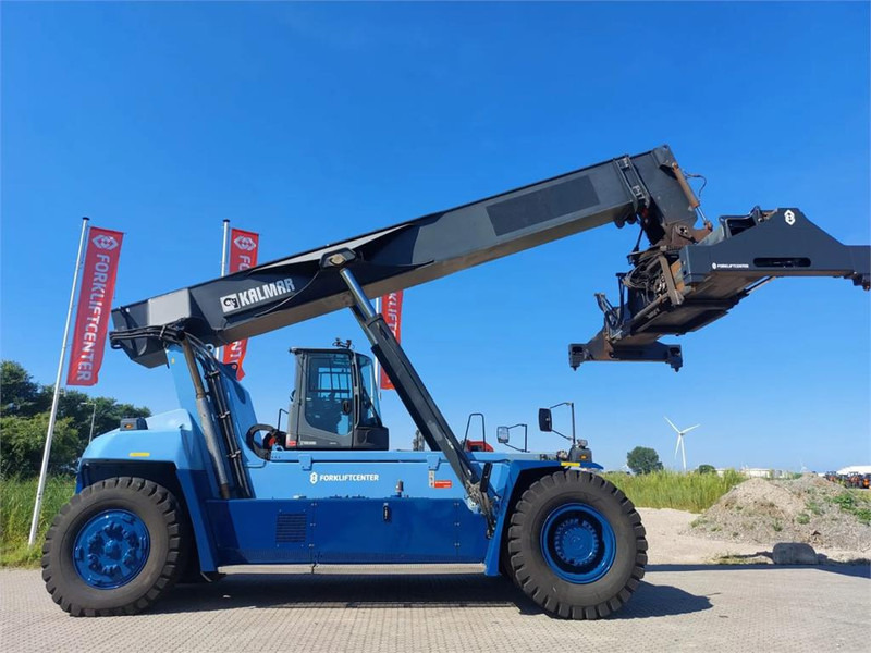 Kalmar DRG450-60S5X - Konténerrakodó: 1 kép. Kalmar DRG450-60S5X - Konténerrakodó: 1 kép.
