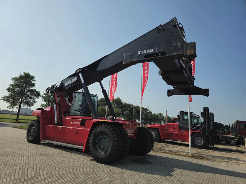 Kalmar DRG450-65S5 - Konténerrakodó: 3 kép. Kalmar DRG450-65S5 - Konténerrakodó: 3 kép.