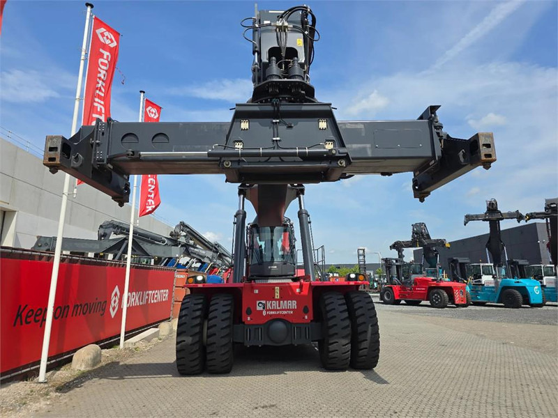 Kalmar DRG450-65S5 - Konténerrakodó: 5 kép. Kalmar DRG450-65S5 - Konténerrakodó: 5 kép.