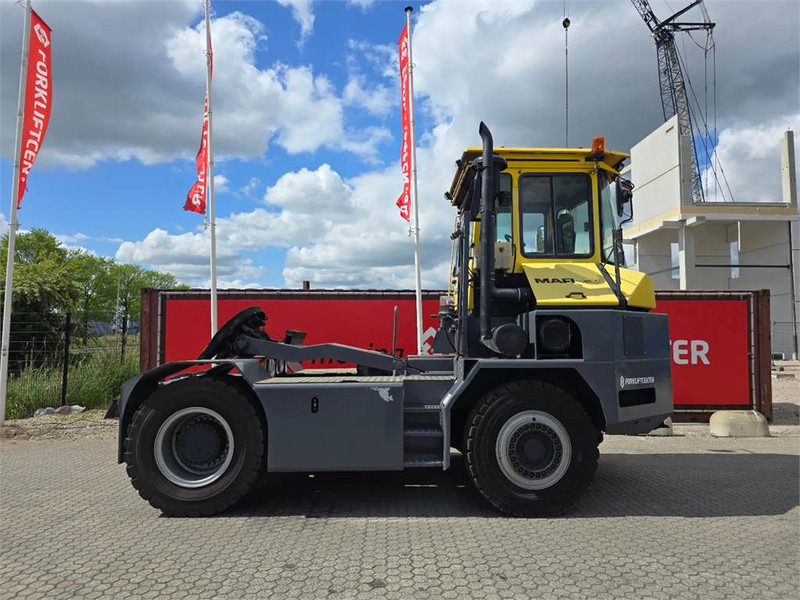 Mafi MT45R 4x4 - Terminál targoncá: 3 kép. Mafi MT45R 4x4 - Terminál targoncá: 3 kép.