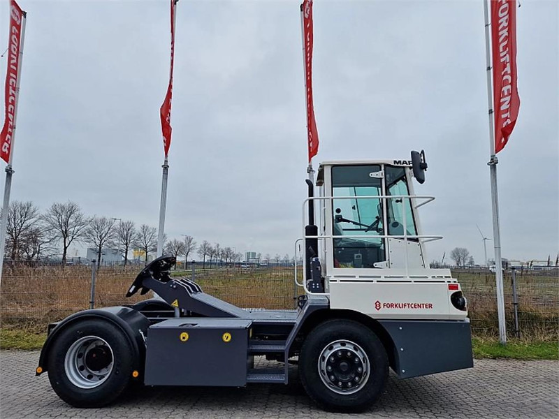 Mafi T230 - Terminál targoncá: 3 kép. Mafi T230 - Terminál targoncá: 3 kép.