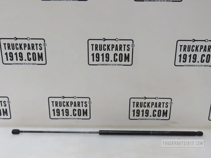 DAF 1925981 Gasveer - Motorháztető - Teherautó: 1 kép. DAF 1925981 Gasveer - Motorháztető - Teherautó: 1 kép.