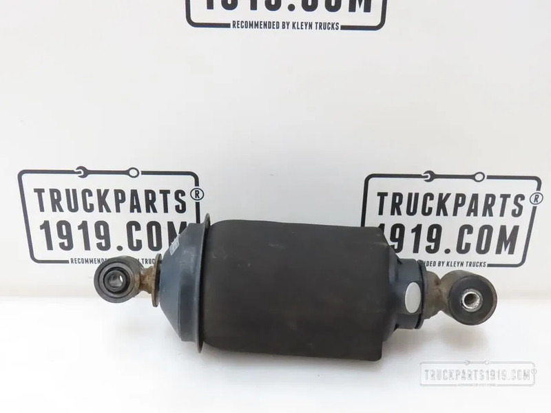 DAF 1931023 Cabineschokbreker - Fülke felfüggesztés - Teherautó: 1 kép. DAF 1931023 Cabineschokbreker - Fülke felfüggesztés - Teherautó: 1 kép.