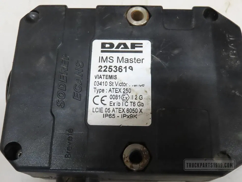 DAF 2253619 Elektronische Hoofdschakelaar - ECU - Teherautó: 2 kép. DAF 2253619 Elektronische Hoofdschakelaar - ECU - Teherautó: 2 kép.