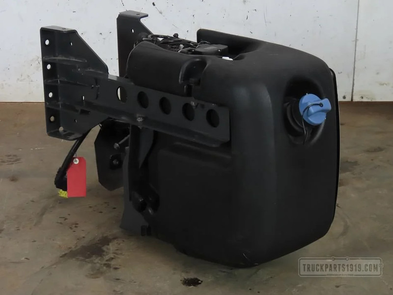 DAF Exhaust System AdBlue tank 25L DAF. - AdBlue tartály - Teherautó: 1 kép. DAF Exhaust System AdBlue tank 25L DAF. - AdBlue tartály - Teherautó: 1 kép.