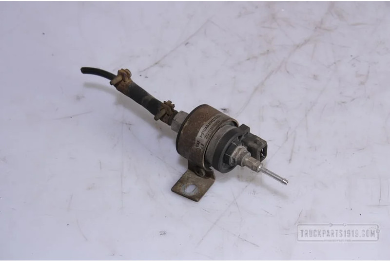 DAF Fuel System Brandstofpomp standkachel - Üzemanyag szivattyú - Teherautó: 1 kép. DAF Fuel System Brandstofpomp standkachel - Üzemanyag szivattyú - Teherautó: 1 kép.