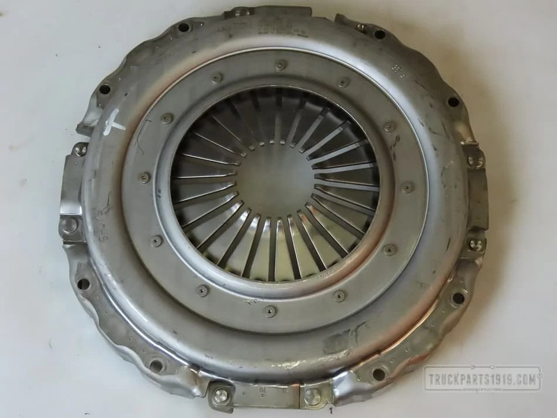 DAF Gearbox & Clutch Parts Drukgroep DAF LF Euro6 - Kuplungszerkezet - Teherautó: 1 kép. DAF Gearbox & Clutch Parts Drukgroep DAF LF Euro6 - Kuplungszerkezet - Teherautó: 1 kép.