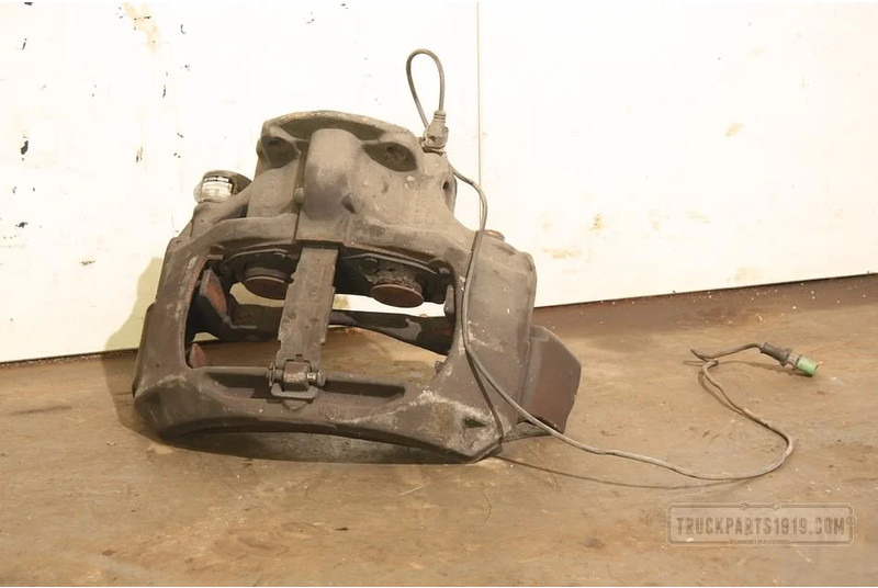 Mercedes-Benz Brake System Remklauw Re. v MB MP4 - Féknyereg - Teherautó: 2 kép. Mercedes-Benz Brake System Remklauw Re. v MB MP4 - Féknyereg - Teherautó: 2 kép.