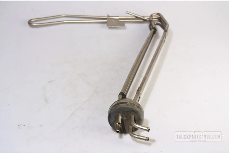 Renault Exhaust System Renault/Volvo Tankvlotter AB - AdBlue tartály - Teherautó: 1 kép. Renault Exhaust System Renault/Volvo Tankvlotter AB - AdBlue tartály - Teherautó: 1 kép.