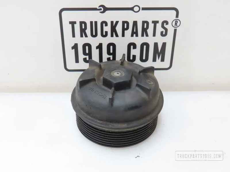 Scania 1729659 Deksel brandstoffilter Scania - Üzemanyagrendszer - Kisteherautó: 1 kép. Scania 1729659 Deksel brandstoffilter Scania - Üzemanyagrendszer - Kisteherautó: 1 kép.