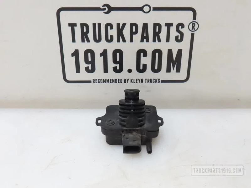Volvo 22989972 Lucht sensor Volvo - Érzékelő - Teherautó: 2 kép. Volvo 22989972 Lucht sensor Volvo - Érzékelő - Teherautó: 2 kép.