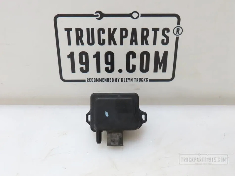 Volvo 22989972 Lucht sensor Volvo - Érzékelő - Teherautó: 1 kép. Volvo 22989972 Lucht sensor Volvo - Érzékelő - Teherautó: 1 kép.