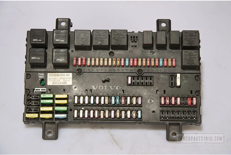 Volvo FH Electrical System Volvo Zekeringenkast Used - Biztosíték - Teherautó: 1 kép. Volvo FH Electrical System Volvo Zekeringenkast Used - Biztosíték - Teherautó: 1 kép.