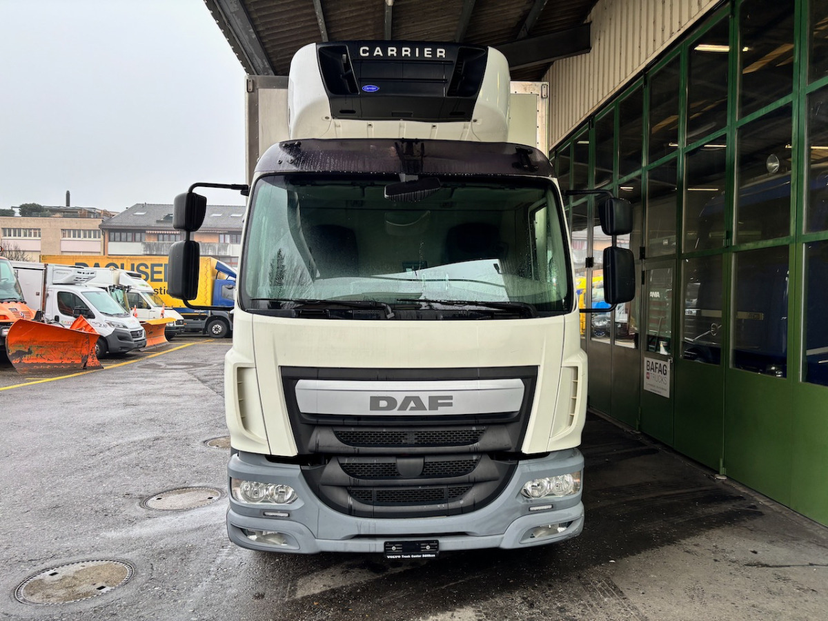 DAF LF 280 I 4x2 - Hűtős teherautó: 3 kép. DAF LF 280 I 4x2 - Hűtős teherautó: 3 kép.