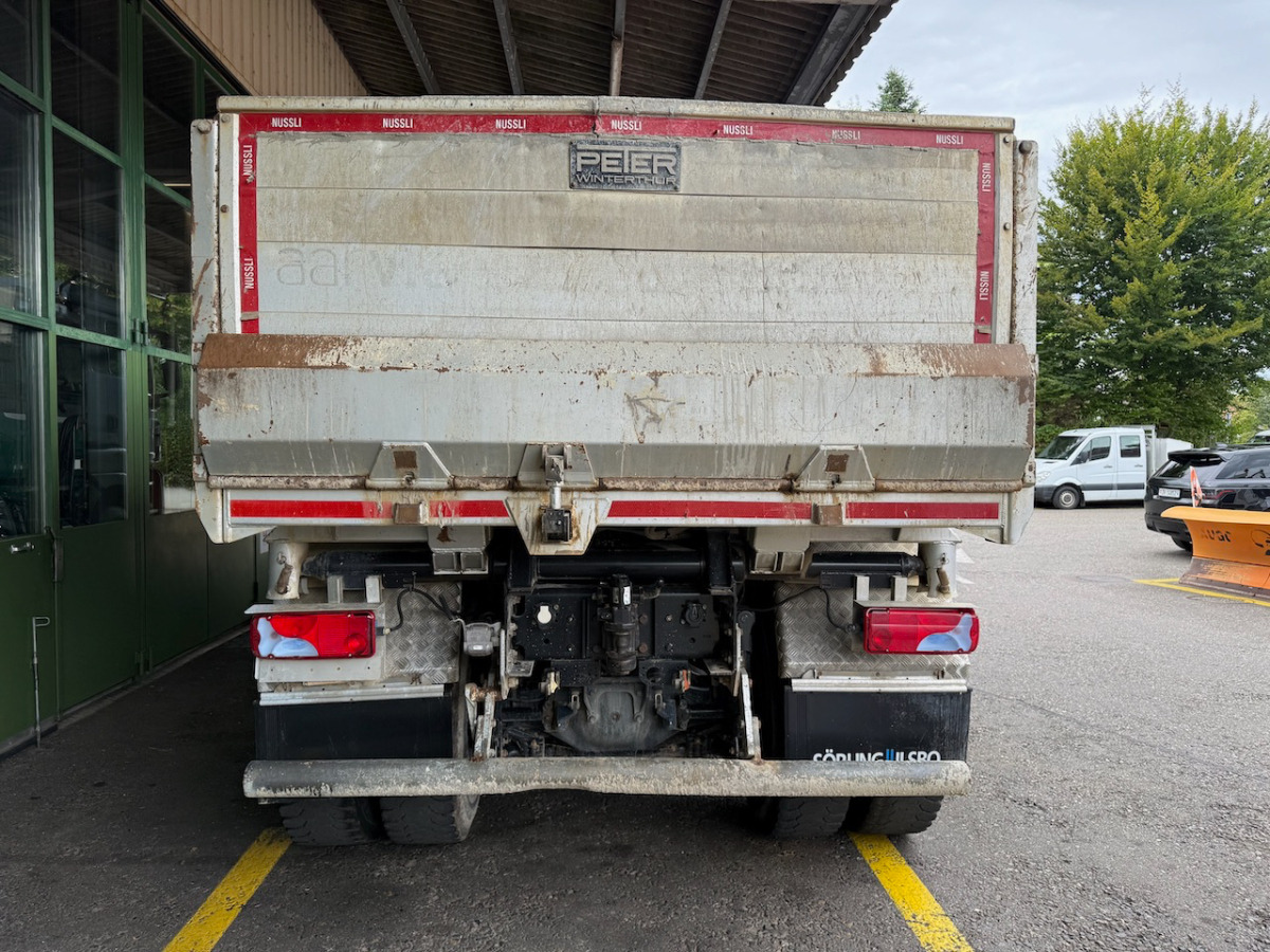 Billenőplatós teherautó MAN TGS 35.480 8x4: 13 kép.
