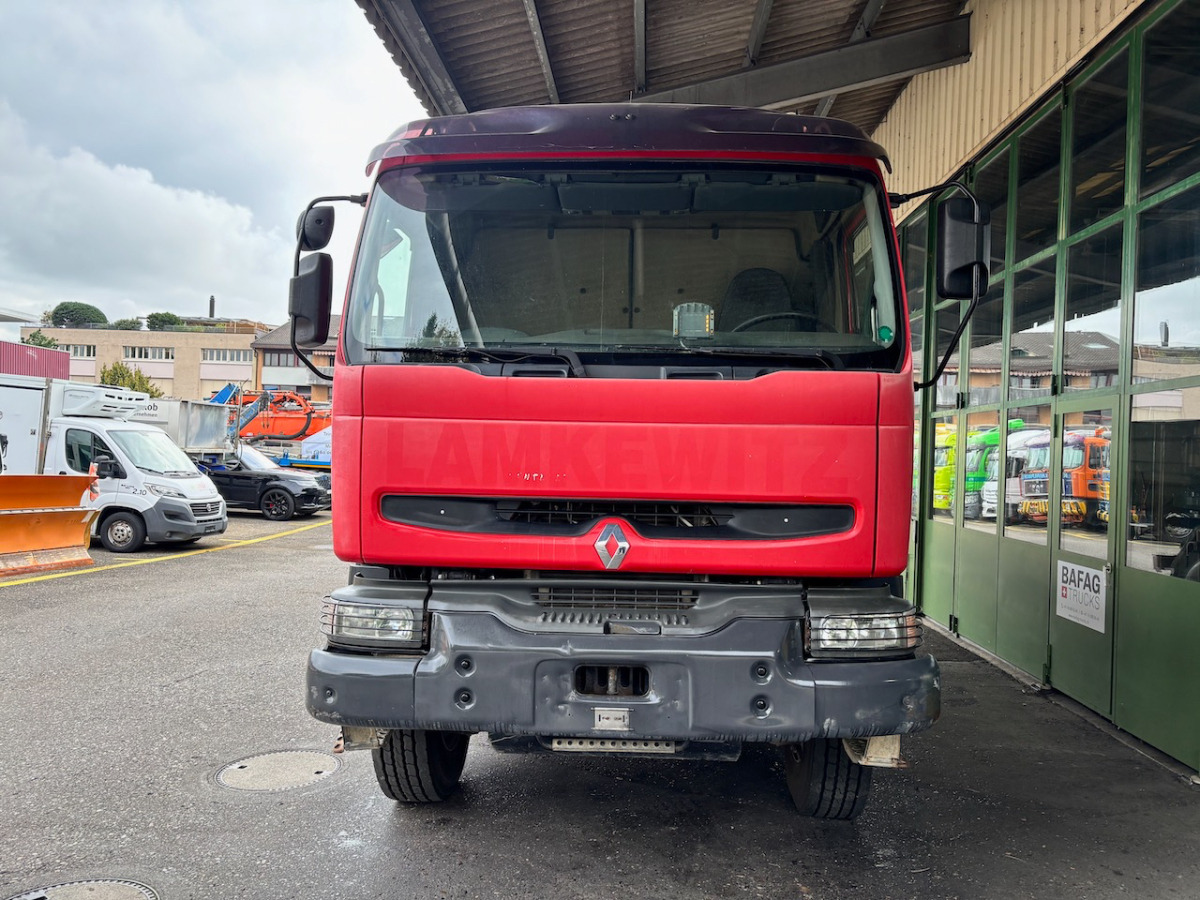 RENAULT Kerax 420DCI 4x4 - Billenőplatós teherautó: 3 kép. RENAULT Kerax 420DCI 4x4 - Billenőplatós teherautó: 3 kép.