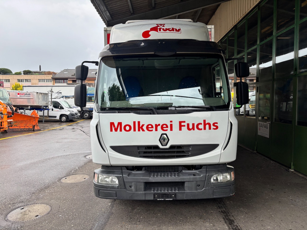 RENAULT Midlum 220-12EL - Hűtős teherautó: 3 kép. RENAULT Midlum 220-12EL - Hűtős teherautó: 3 kép.