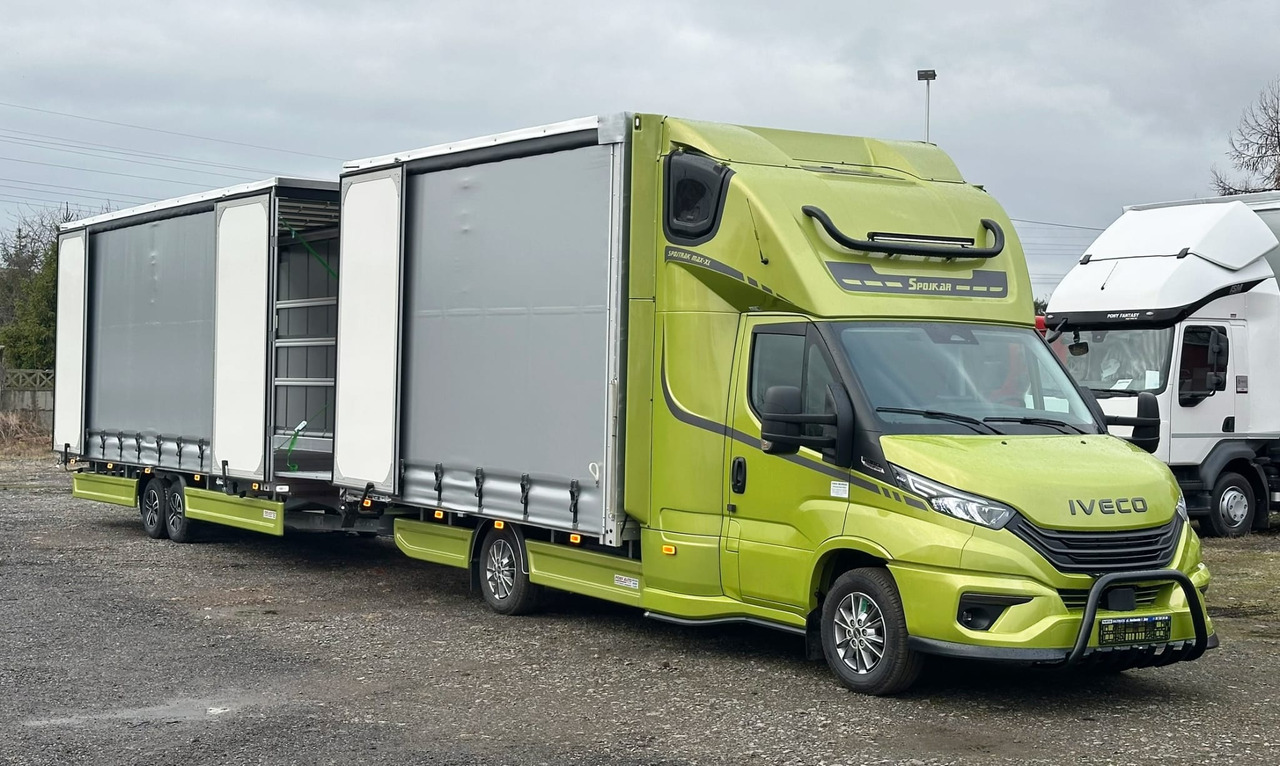 IVECO 35S18 A8 - Ponyvás kisteherautó, Duplakabinos kisteherautó: 2 kép. IVECO 35S18 A8 - Ponyvás kisteherautó, Duplakabinos kisteherautó: 2 kép.