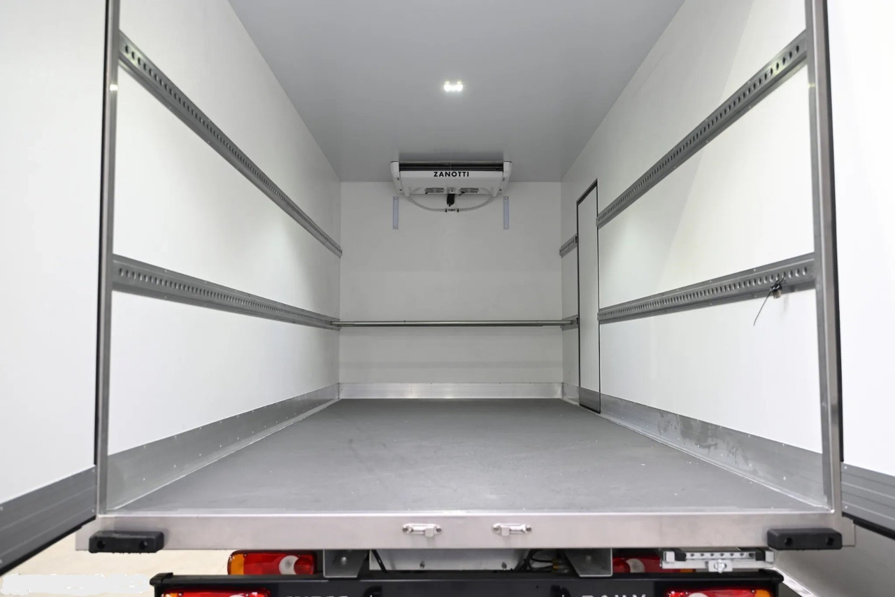 IVECO Daily BE-Truck 35S18H A8 180 PS Kühlkoffer 7.000kg Gesamtgewicht - Hűtős teherautó: 3 kép. IVECO Daily BE-Truck 35S18H A8 180 PS Kühlkoffer 7.000kg Gesamtgewicht - Hűtős teherautó: 3 kép.