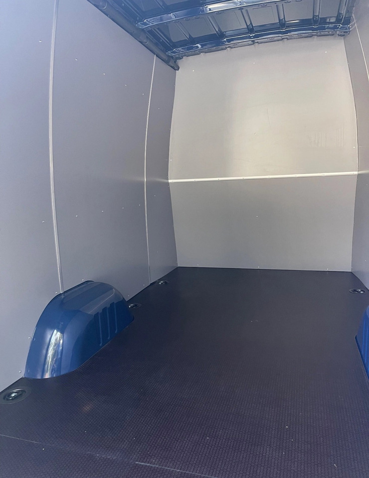 Mercedes-Benz Sprinter 317 L3H2 6-Sitzer lízing Mercedes-Benz Sprinter 317 L3H2 6-Sitzer: 6 kép. Mercedes-Benz Sprinter 317 L3H2 6-Sitzer lízing Mercedes-Benz Sprinter 317 L3H2 6-Sitzer: 6 kép.