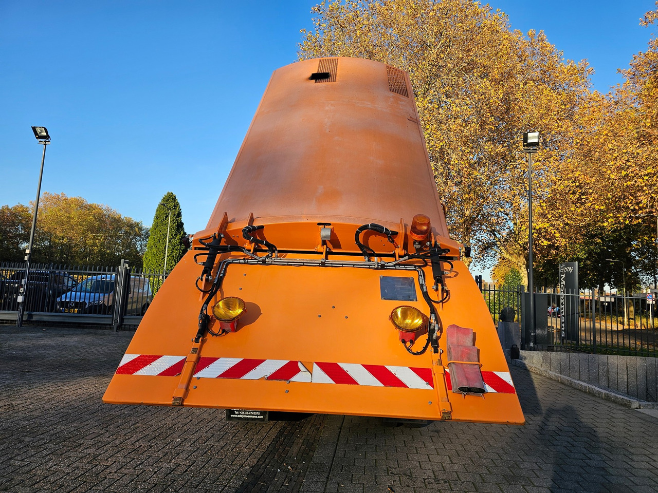 Mercedes Benz Atergo 1518 - Utcaseprő gép: 5 kép. Mercedes Benz Atergo 1518 - Utcaseprő gép: 5 kép.