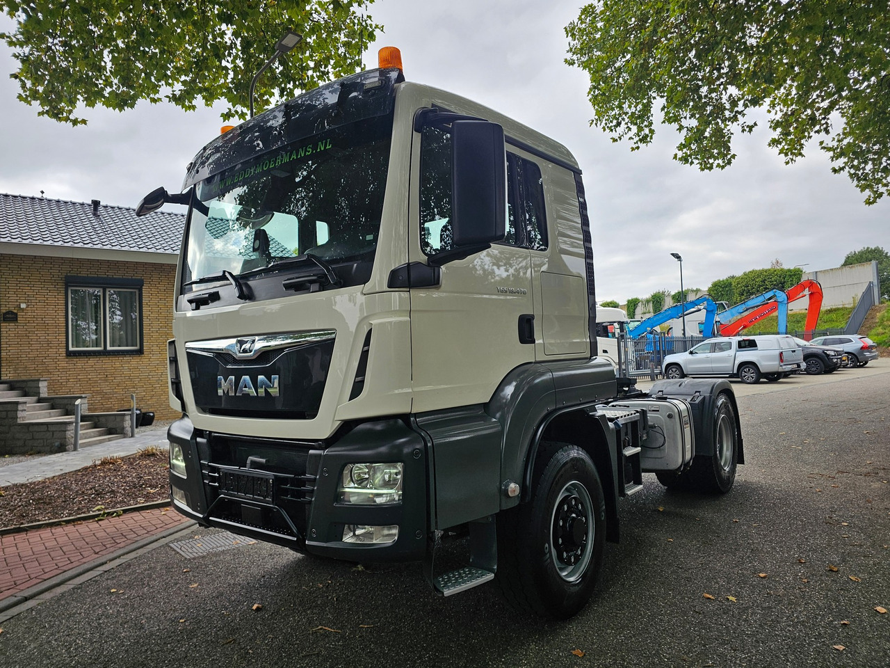 MAN TGS 18.470L 4x4 Hydrodrive - Nyergesvontató: 3 kép. MAN TGS 18.470L 4x4 Hydrodrive - Nyergesvontató: 3 kép.