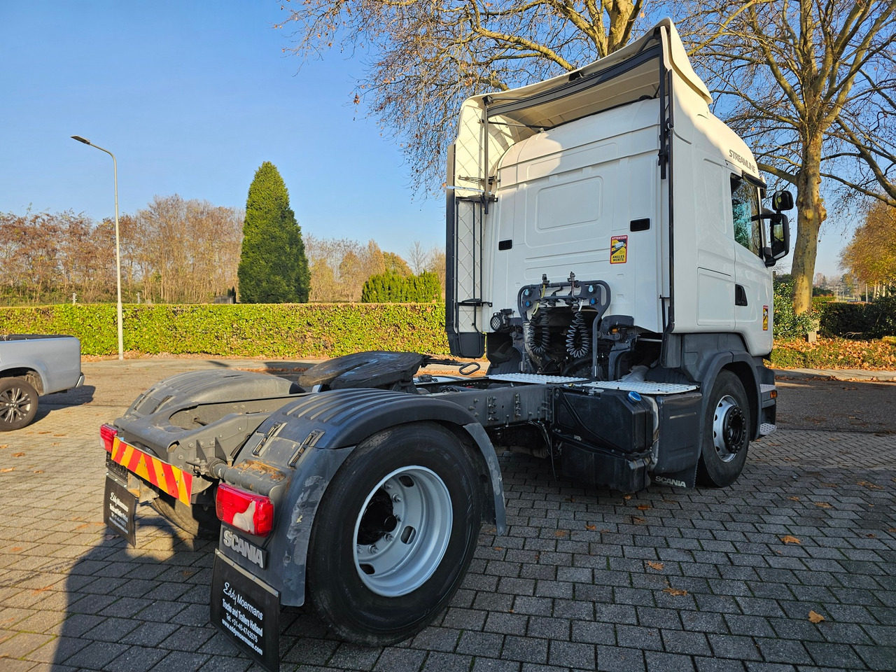 Scania R410 Highline SCR Only - Nyergesvontató: 2 kép. Scania R410 Highline SCR Only - Nyergesvontató: 2 kép.