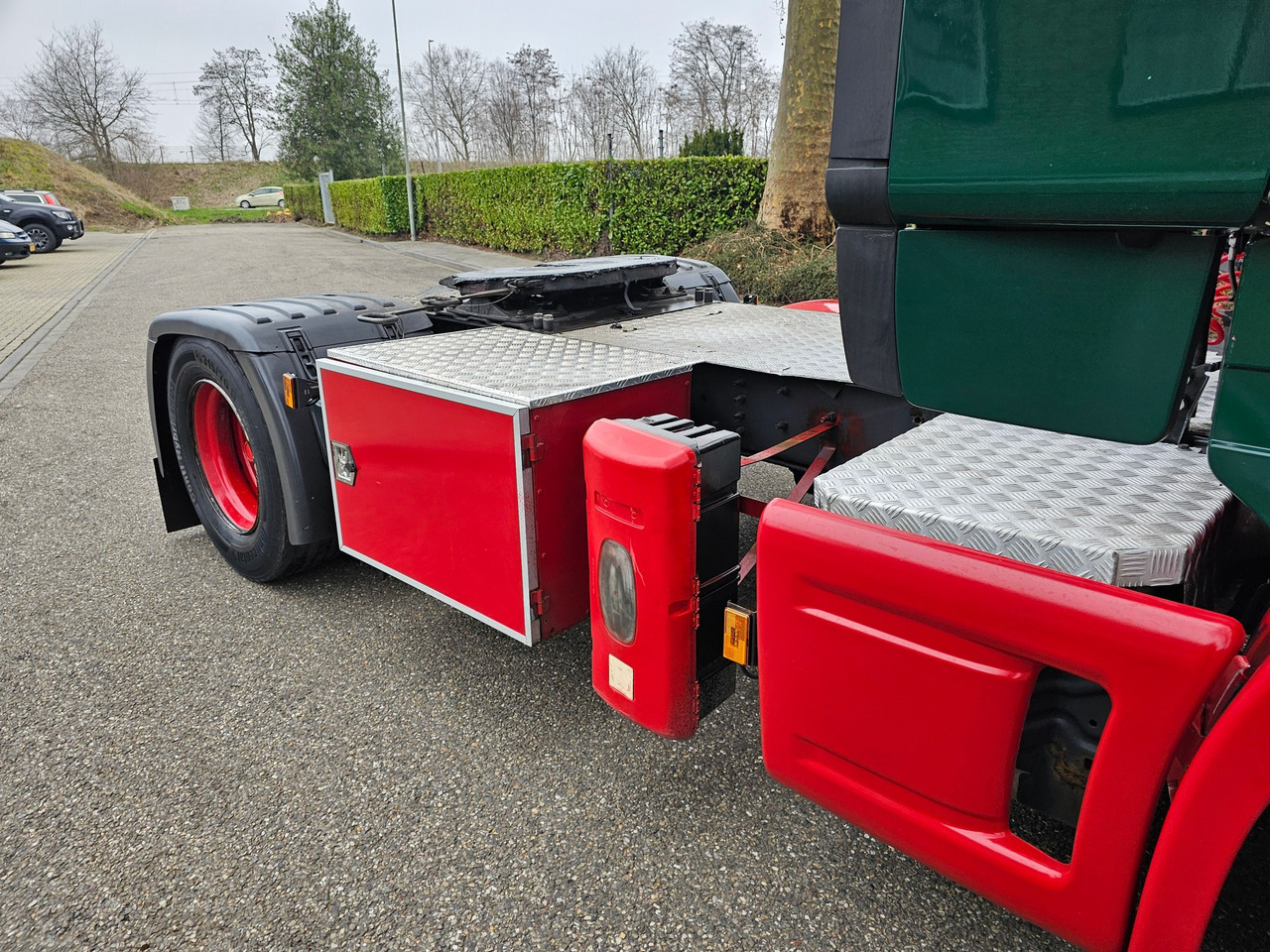 Nyergesvontató Scania R440 Topline: 15 kép.