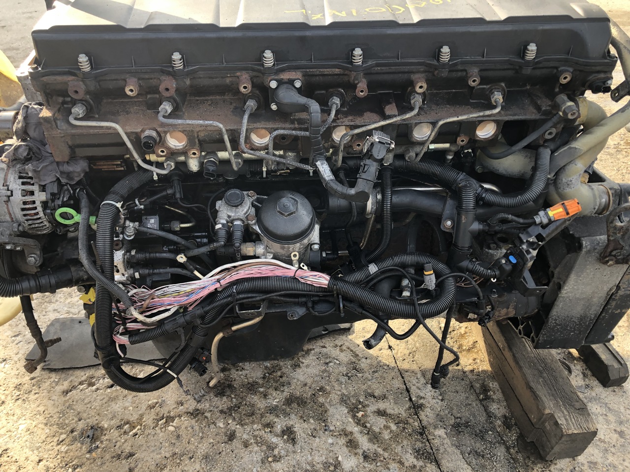 MAN D2066 430HP EURO 3 - Motor - Teherautó: 4 kép. MAN D2066 430HP EURO 3 - Motor - Teherautó: 4 kép.