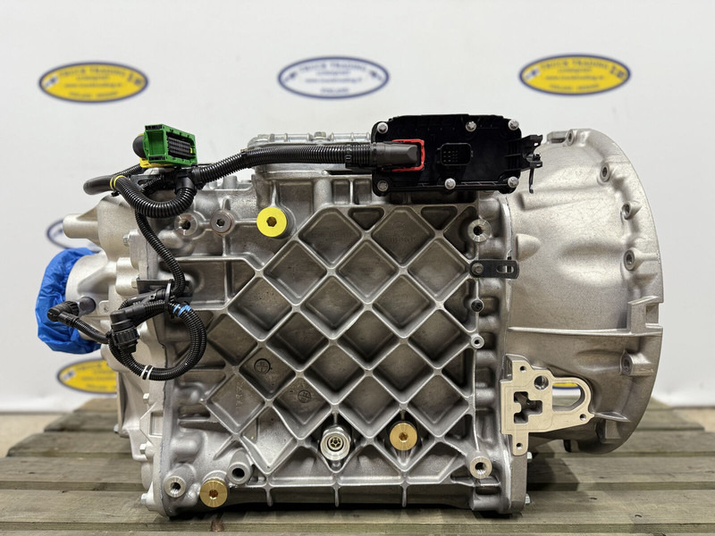 Volvo ATO2612F - Sebességváltó: 1 kép. Volvo ATO2612F - Sebességváltó: 1 kép.