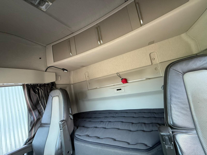 Volvo FH540 2019 lízing Volvo FH540 2019: 15 kép. Volvo FH540 2019 lízing Volvo FH540 2019: 15 kép.