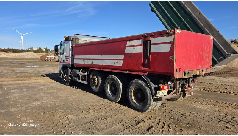 Volvo FM440 - Billenőplatós teherautó: 5 kép. Volvo FM440 - Billenőplatós teherautó: 5 kép.