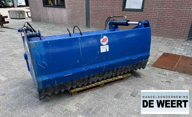 AP NP 2200 DB , np 2200 db - Silózó berendezések: 3 kép. AP NP 2200 DB , np 2200 db - Silózó berendezések: 3 kép.