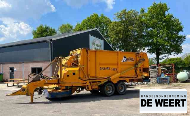 Belair gebare 1928 , zerograzer , maaiwagen - Rendfelszedő: 2 kép. Belair gebare 1928 , zerograzer , maaiwagen - Rendfelszedő: 2 kép.