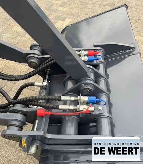 Eurotrac w12s , W12S , W 12 s - Gumikerekes homlokrakodó: 5 kép. Eurotrac w12s , W12S , W 12 s - Gumikerekes homlokrakodó: 5 kép.