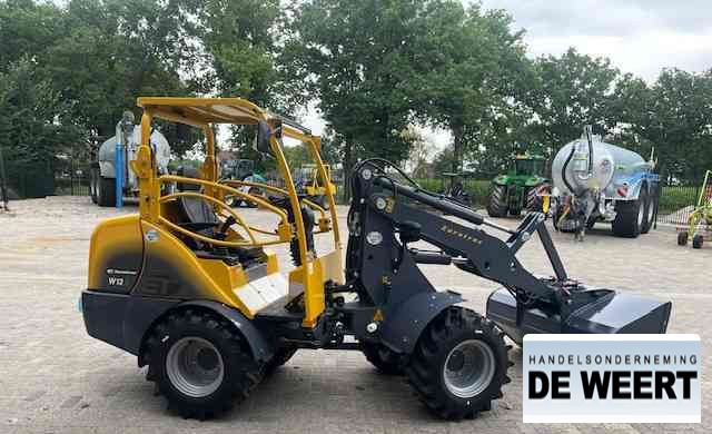 Eurotrac w12s , W12S , W 12 s - Gumikerekes homlokrakodó: 4 kép. Eurotrac w12s , W12S , W 12 s - Gumikerekes homlokrakodó: 4 kép.