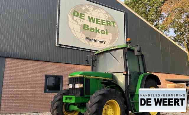 John Deere 6200 - Traktor: 2 kép. John Deere 6200 - Traktor: 2 kép.