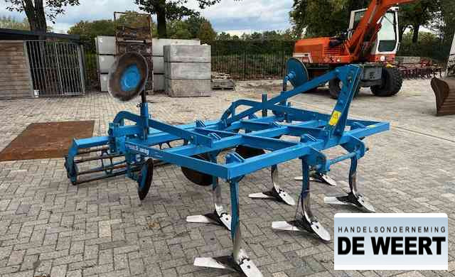 Lemken smaragd 6/260 - Kultivátor: 5 kép. Lemken smaragd 6/260 - Kultivátor: 5 kép.