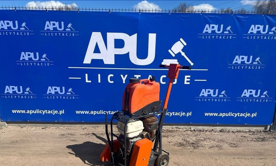 BELLE CSXA01 - Építőipari berendezések: 4 kép. BELLE CSXA01 - Építőipari berendezések: 4 kép.