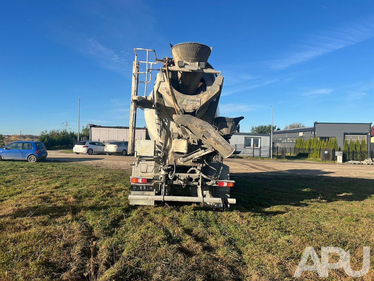 Mercedes Arocs 3245 - Betonmixer: 5 kép. Mercedes Arocs 3245 - Betonmixer: 5 kép.