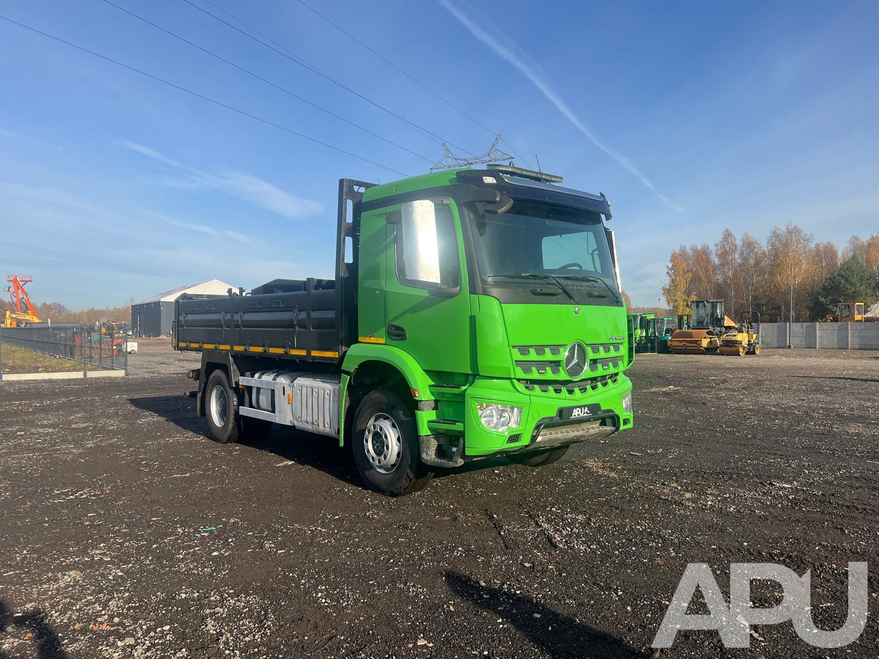 Mercedes-Benz AROCS 963-2-A - Billenőplatós teherautó: 1 kép. Mercedes-Benz AROCS 963-2-A - Billenőplatós teherautó: 1 kép.