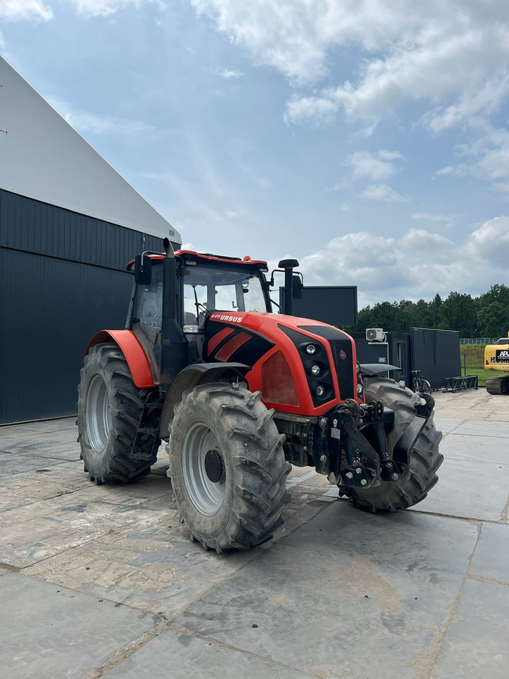 URSUS C-3150 ciągnik rolniczy - Traktor: 1 kép. URSUS C-3150 ciągnik rolniczy - Traktor: 1 kép.