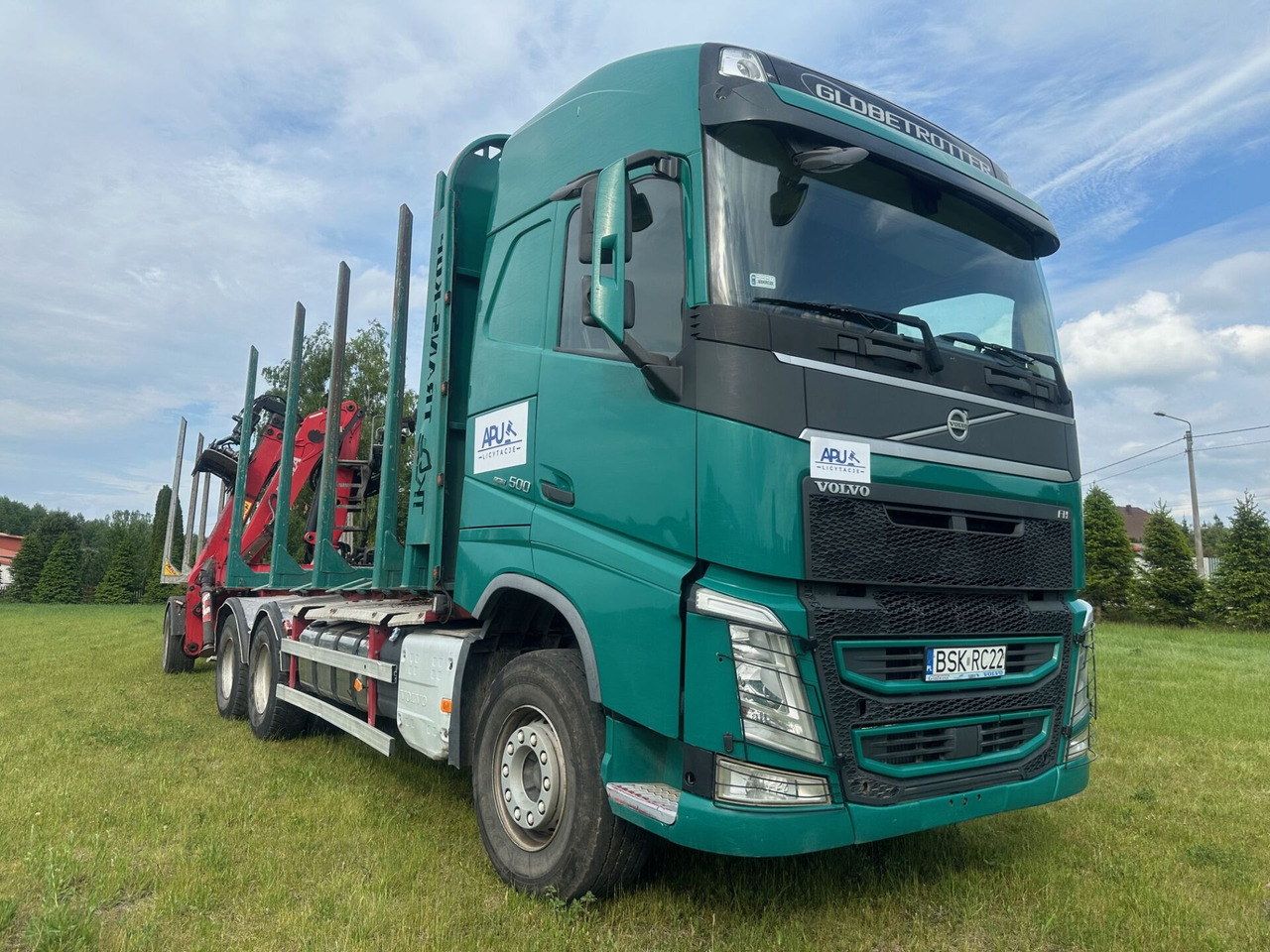 VOLVO FH500 do przewozu drewna - Rönkszállító teherautó, Darus autó: 4 kép. VOLVO FH500 do przewozu drewna - Rönkszállító teherautó, Darus autó: 4 kép.