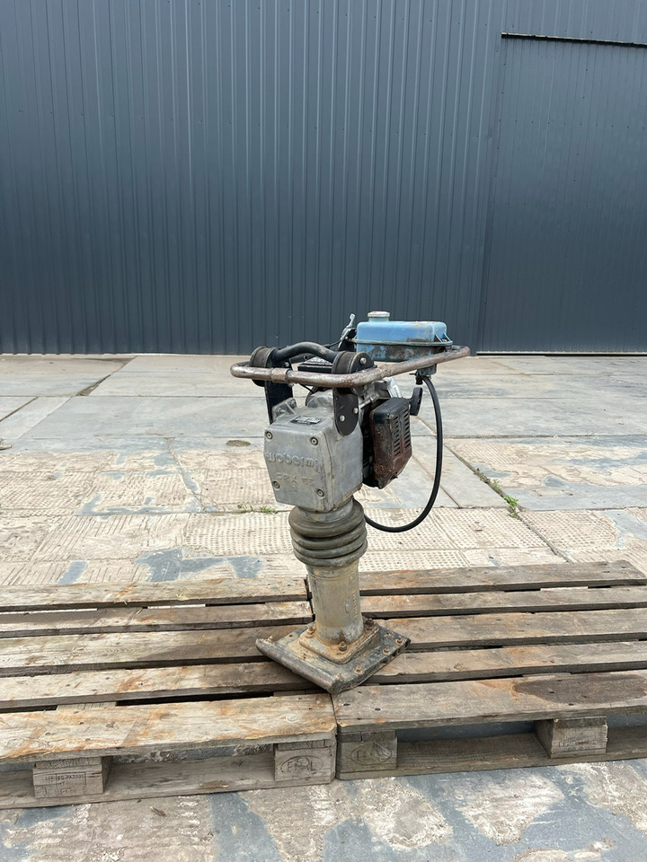 Ubijak WEBER MT SRX 65R-3 - Döngölőgép: 3 kép. Ubijak WEBER MT SRX 65R-3 - Döngölőgép: 3 kép.