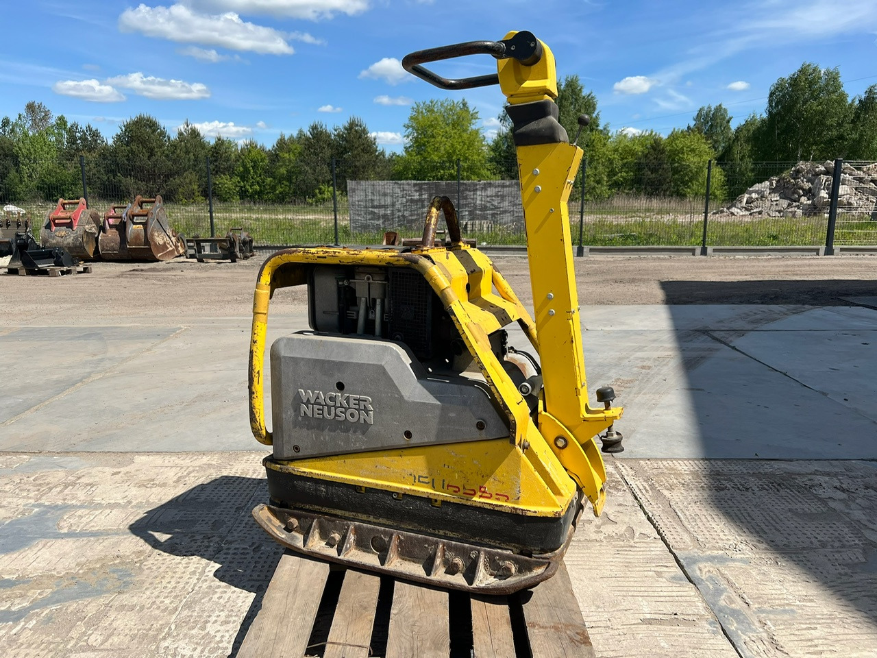 Zagęszczarka WACKER NEUSON - Lapvibrátor: 5 kép. Zagęszczarka WACKER NEUSON - Lapvibrátor: 5 kép.